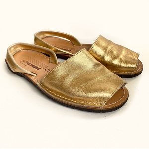 Jeffrey Campbell Ibiza Gold Sling Back Open Toe Sandals Size 6